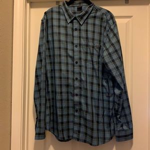 Oakley button down size Xl